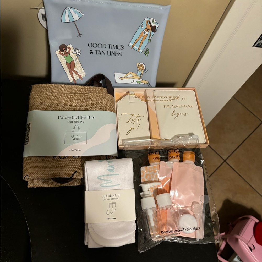 Honeymoon set
